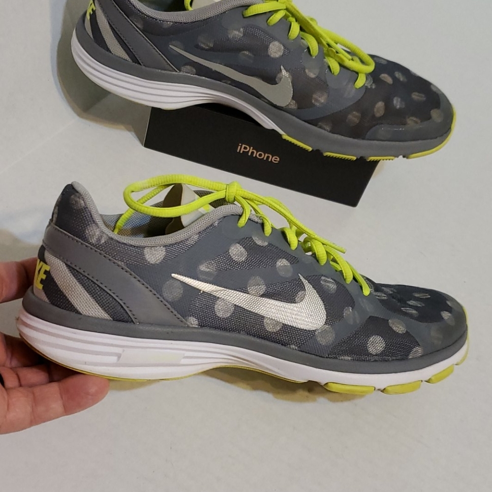 Nike Dual Fusion Trainer women's shoes size 9.5 - Picture 3 of 8